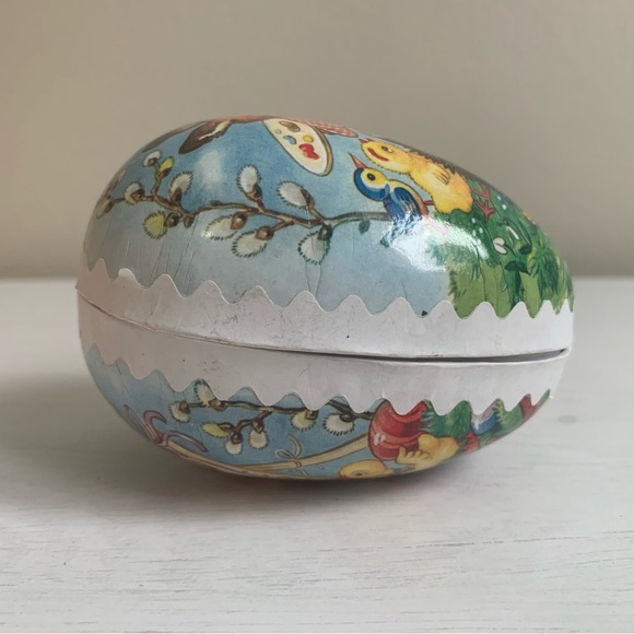 Vintage Paper Mache Easter Egg Candy Container Made in Germany - Picture 2 of 11